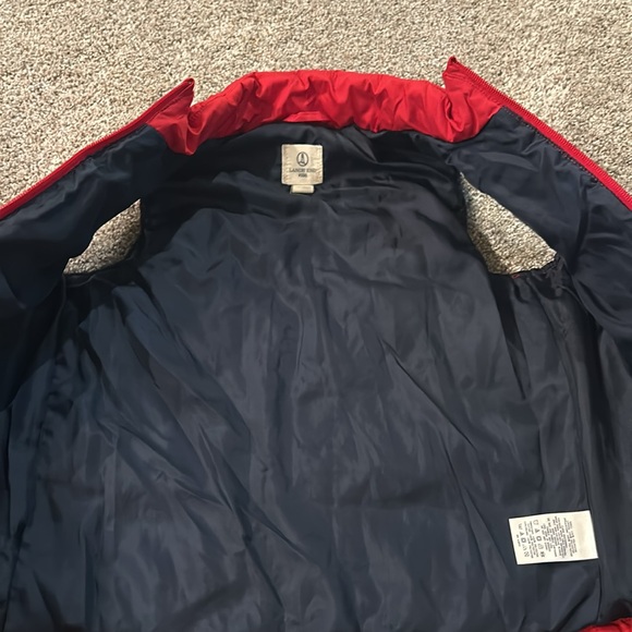 Vest - Picture 2 of 3